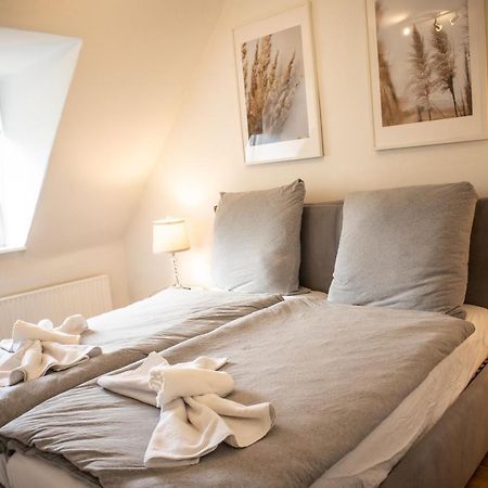 Wohnung Fuer 4 Gaeste In Laatzen Messe- Und Citynah Hannover Dış mekan fotoğraf